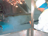 use this machine for rapid cleaning of meat processing and cutting tables, within industrial food handling premises